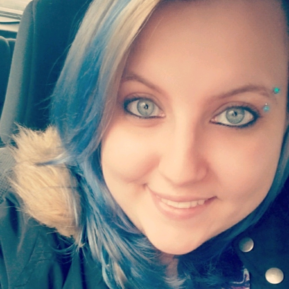 Meet your Posher, Cori